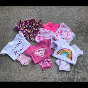 Girls 4T pajamas GUC